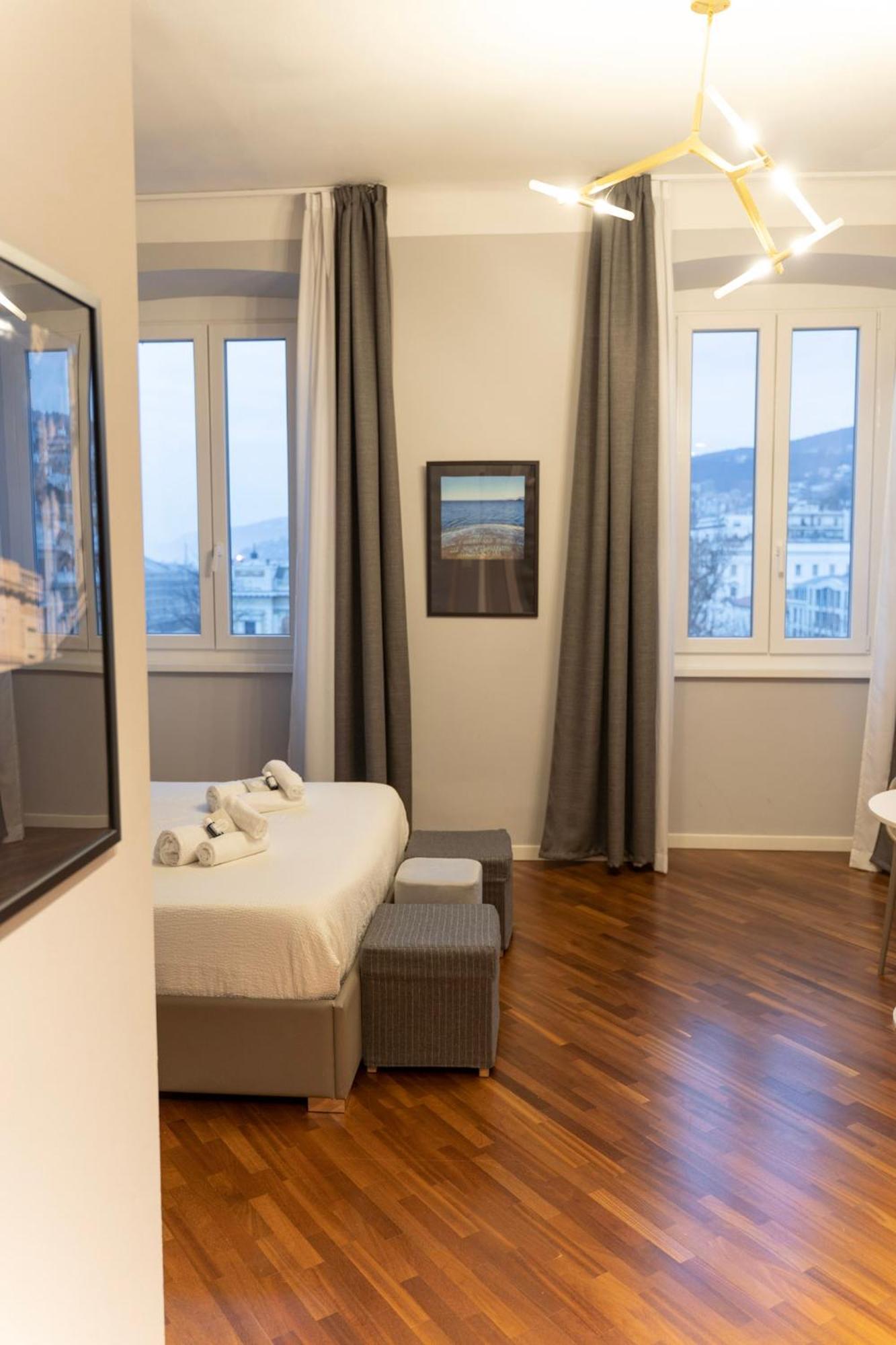 טריאסטה Sofia Residence Stazione מראה חיצוני תמונה