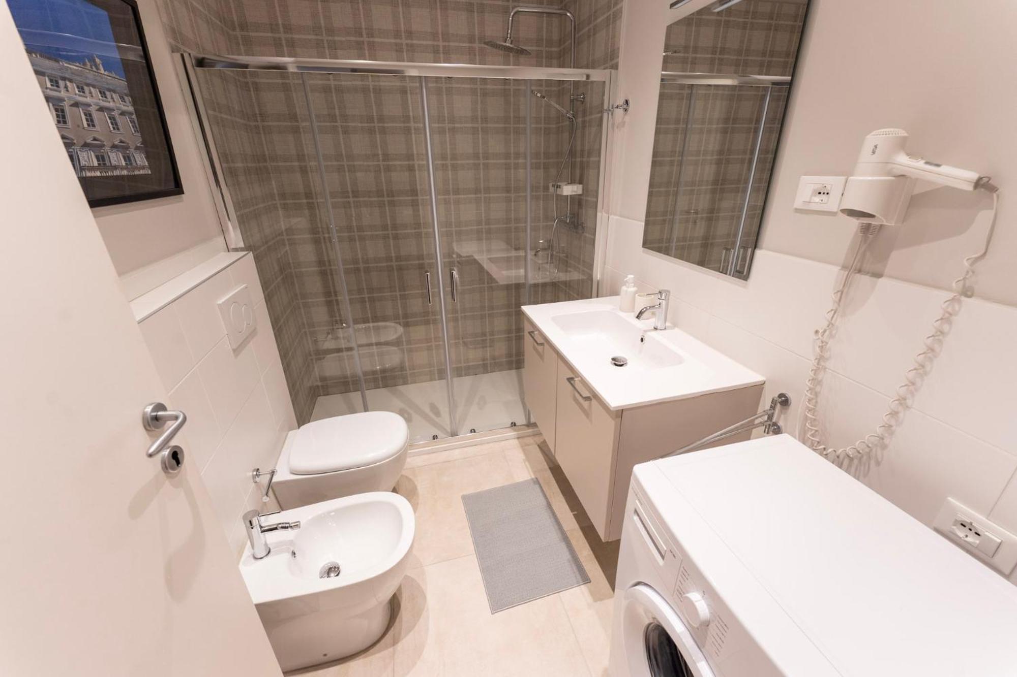 טריאסטה Sofia Residence Stazione מראה חיצוני תמונה