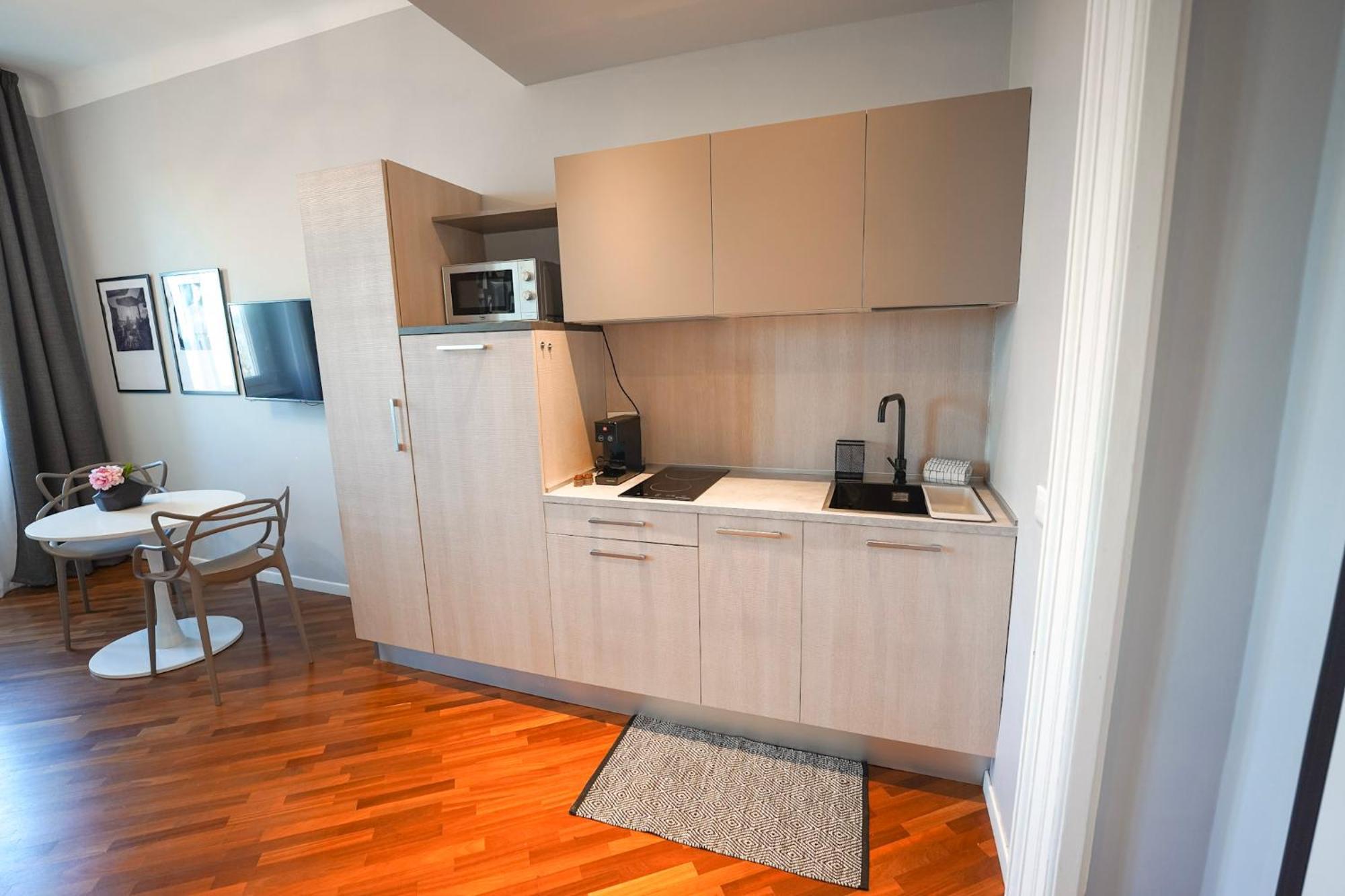 טריאסטה Sofia Residence Stazione מראה חיצוני תמונה